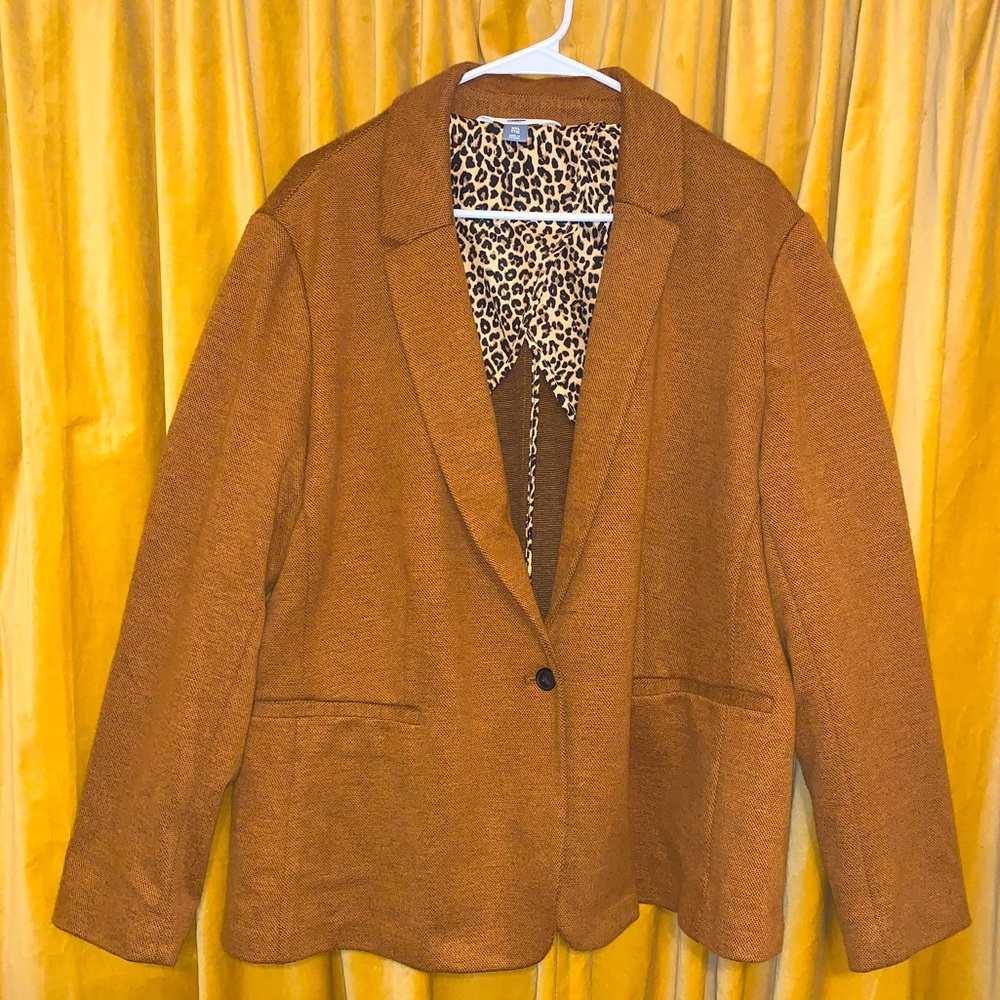 Need for Tweed Tan Blazer